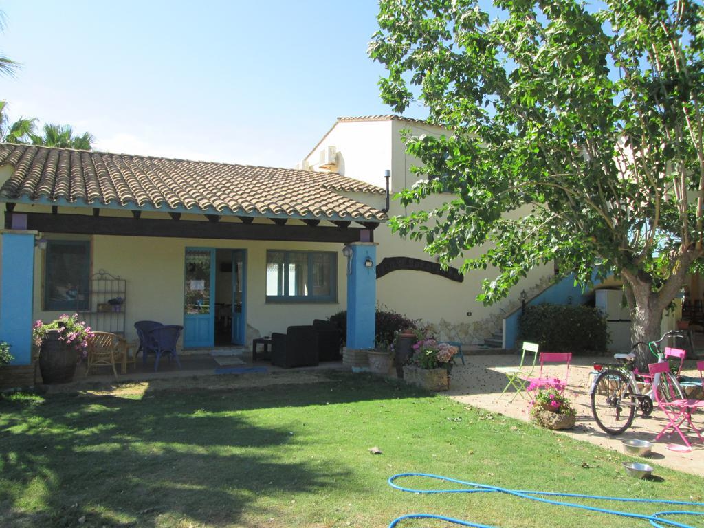 Agriturismo Bingia Bonaria Pula Esterno foto