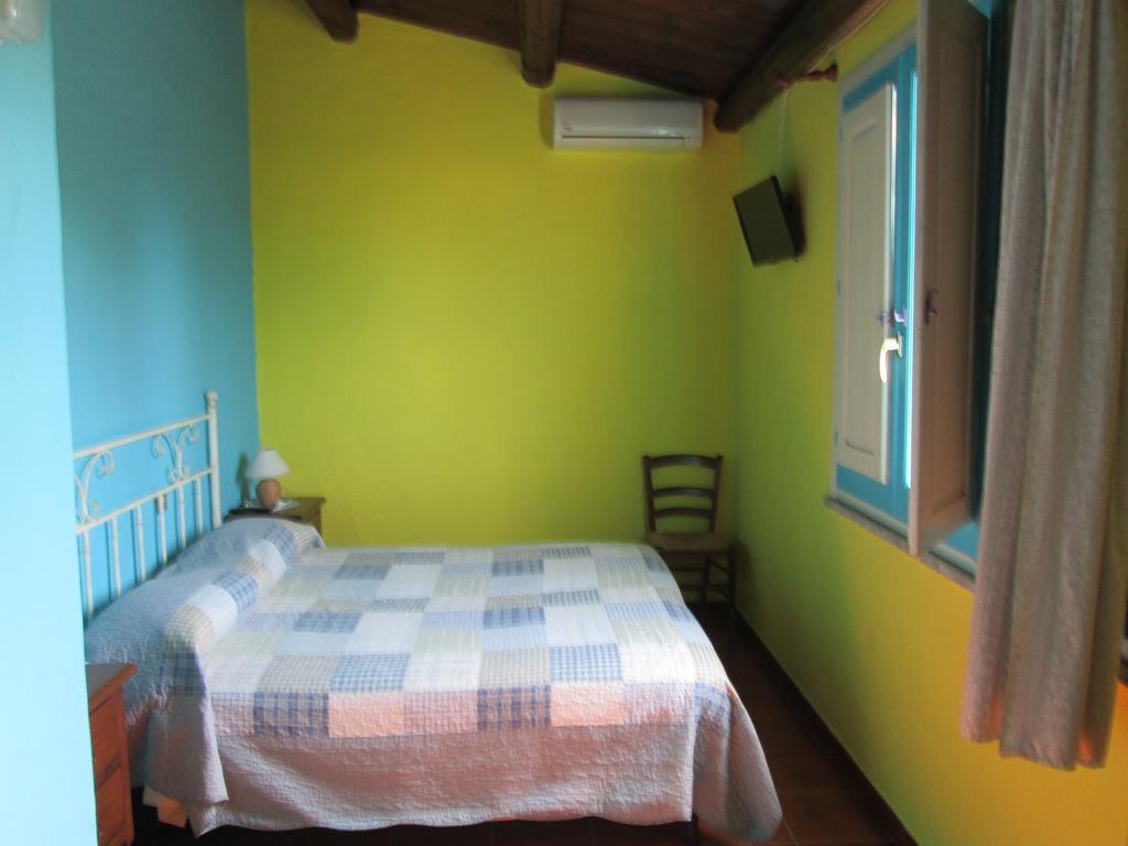 Agriturismo Bingia Bonaria Pula Esterno foto